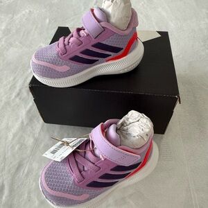 NWT Adidas Kids Runfalcon Toddler shoe Lavender and Crimson Sneakers Size5